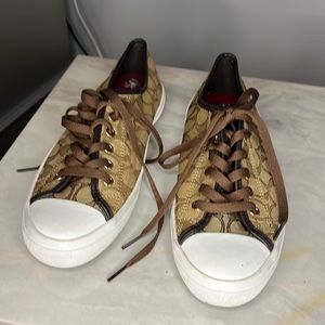Coach Sneakers in Signature